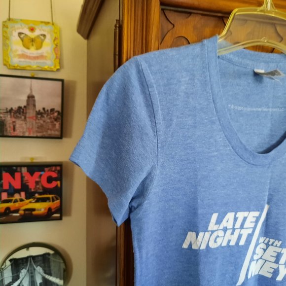 🌟FREE with purchase🌟 Late Night with Seth Meyers T-Shirt - Blue, Size S - Picture 5 of 16